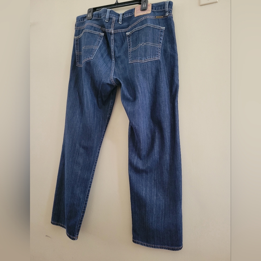 Lucky Brand Jeans - Picture 2 of 7